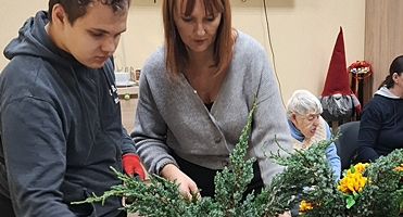 Warsztaty florystyczne ,,Wiązanka z duszą’’- 31.10.2025